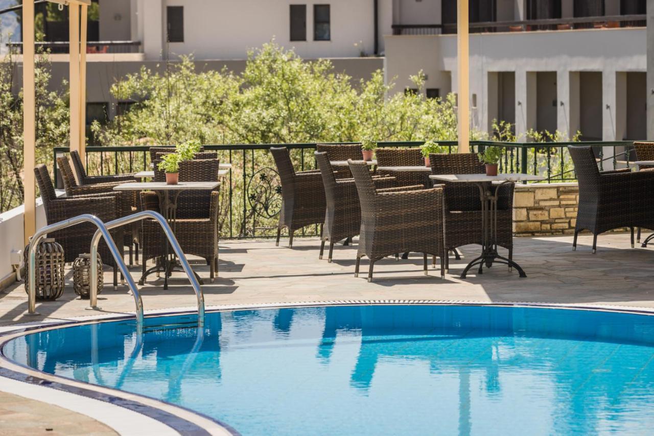 Valledi Village Hotel Kými Eksteriør bilde