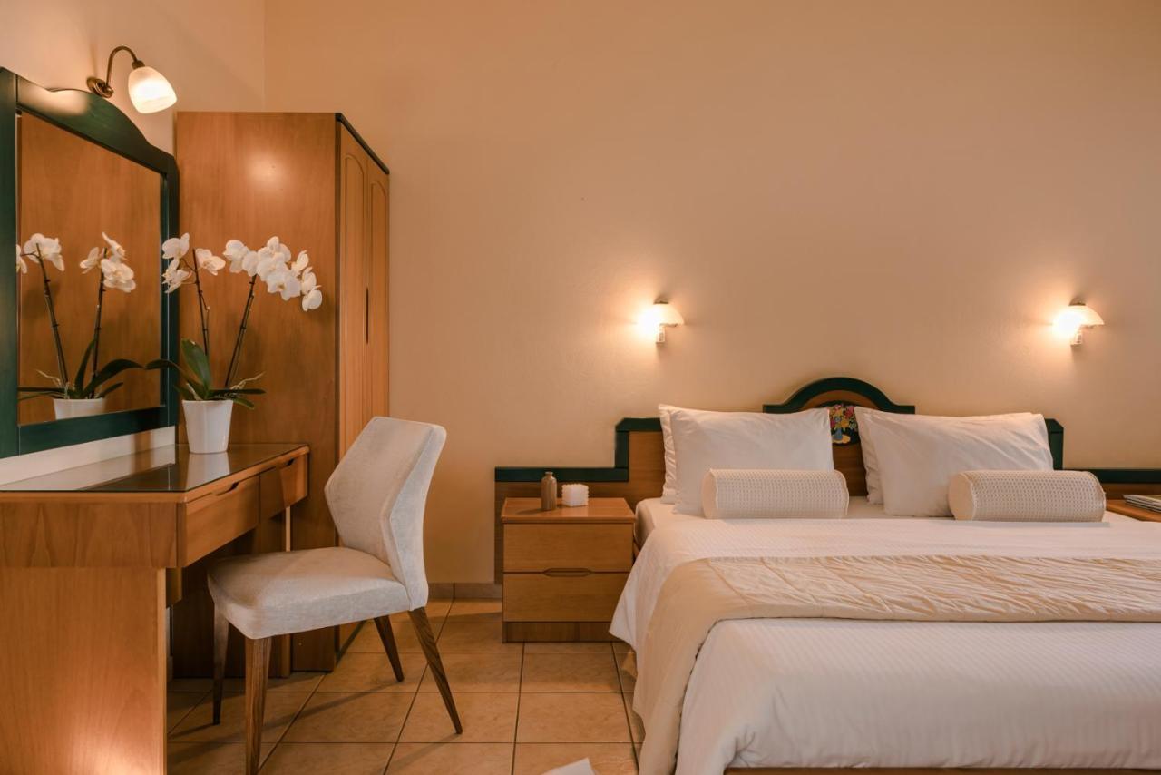 Valledi Village Hotel Kými Eksteriør bilde
