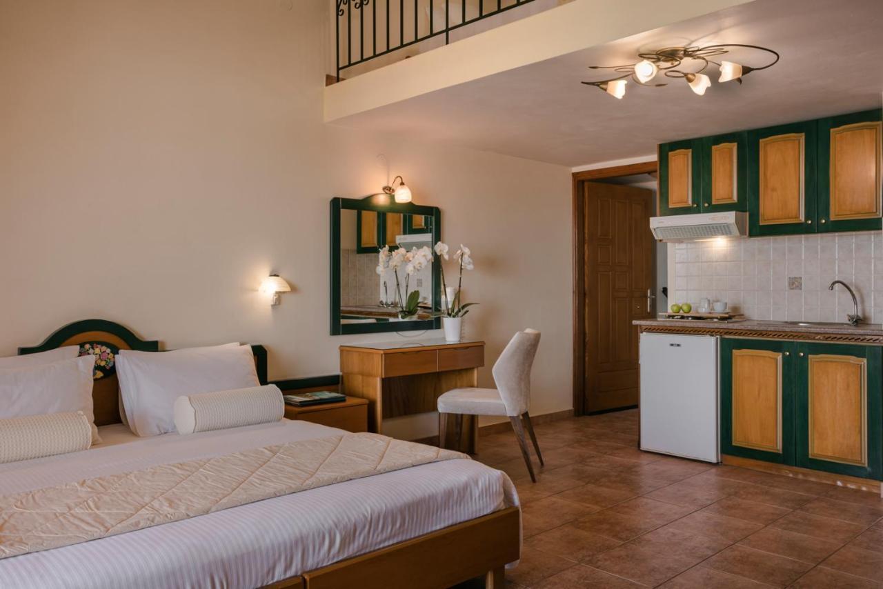Valledi Village Hotel Kými Eksteriør bilde